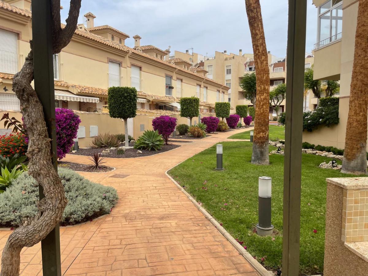 Holiday Home Amari - Residencia Albatros 로스알카자레스 외부 사진